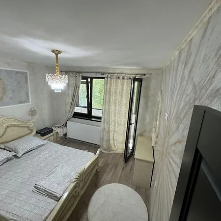 Cu 4 Renovat Constanta